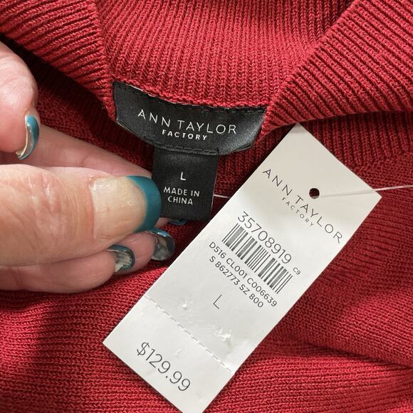 Ann Taylor Mock Neck Blouson Sweater Dress Size L Red Pearl Button Cuffs NEW - Picture 8 of 11